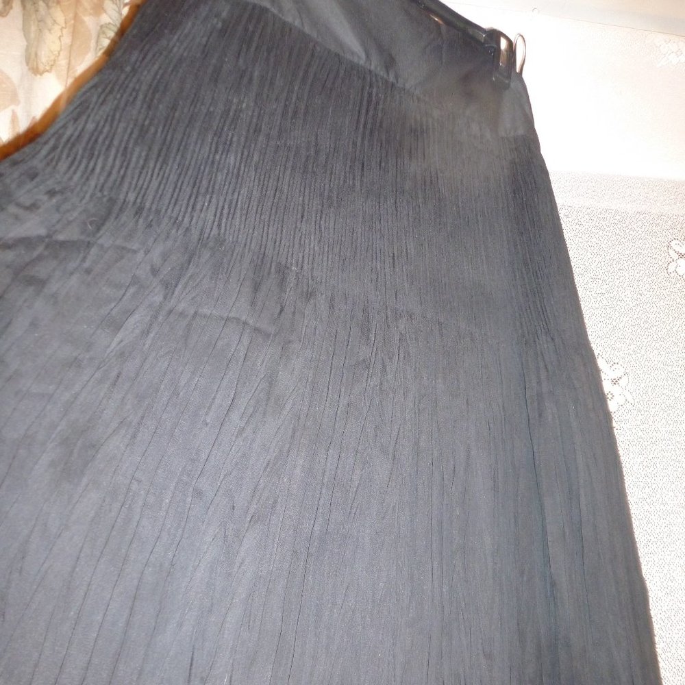 Elegant Double Waistband Pleated skirt Size L black Complements brand